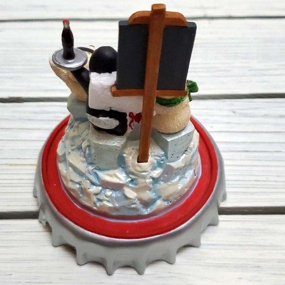 Coca-Cola Polar Bears Coca-Cola Cafe Domed Globe Limited Edition Frankli… - Picture 11 of 14